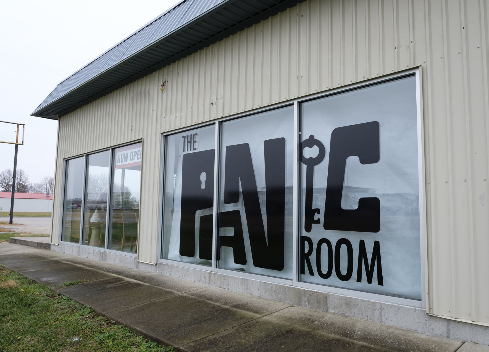 122317-nws-panic-room-2.jpg